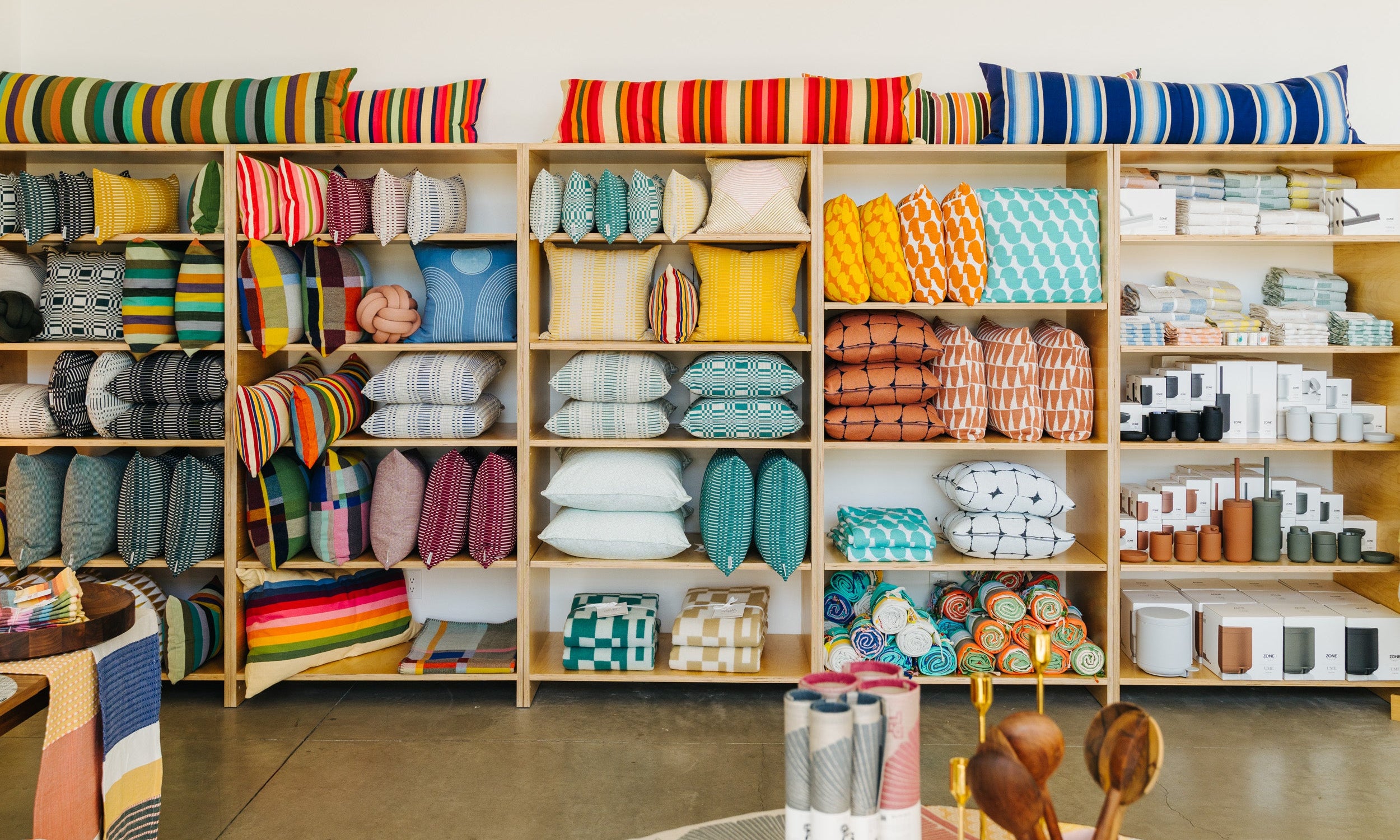 Indoor Pillows & Throws