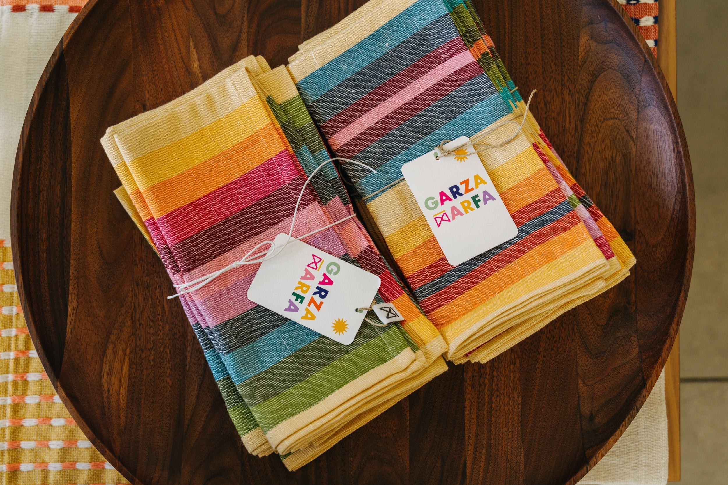 Kitchen Towels & Linens
