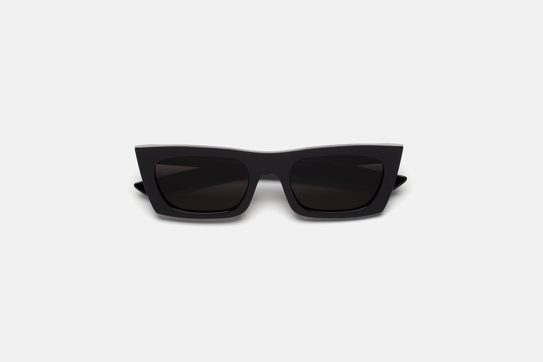 RETROSUPERFUTURE Fred 2.0 sunglasses in black acetate with Zeiss extra black lenses, front view