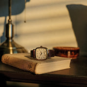 1954 Amalfi Mechanical, Gold / Off White