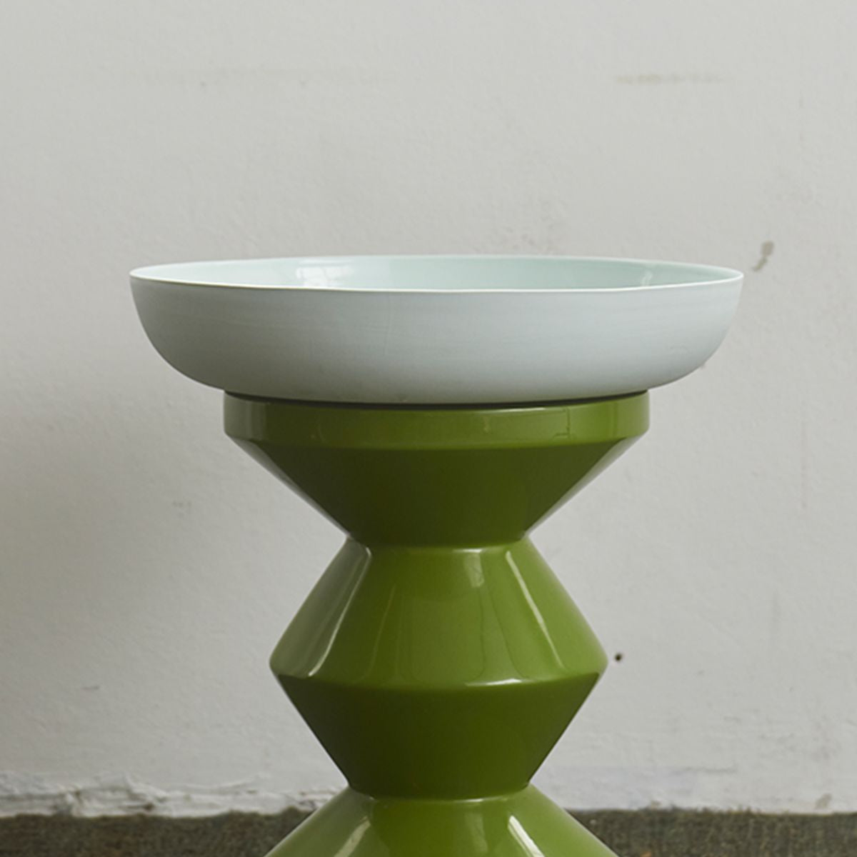 Mud Australia Pebble Bowl Extra Large detail