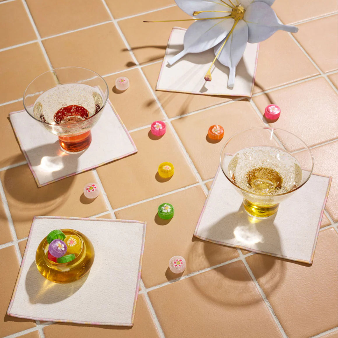 Cocktail Napkin Set in Hummingbird