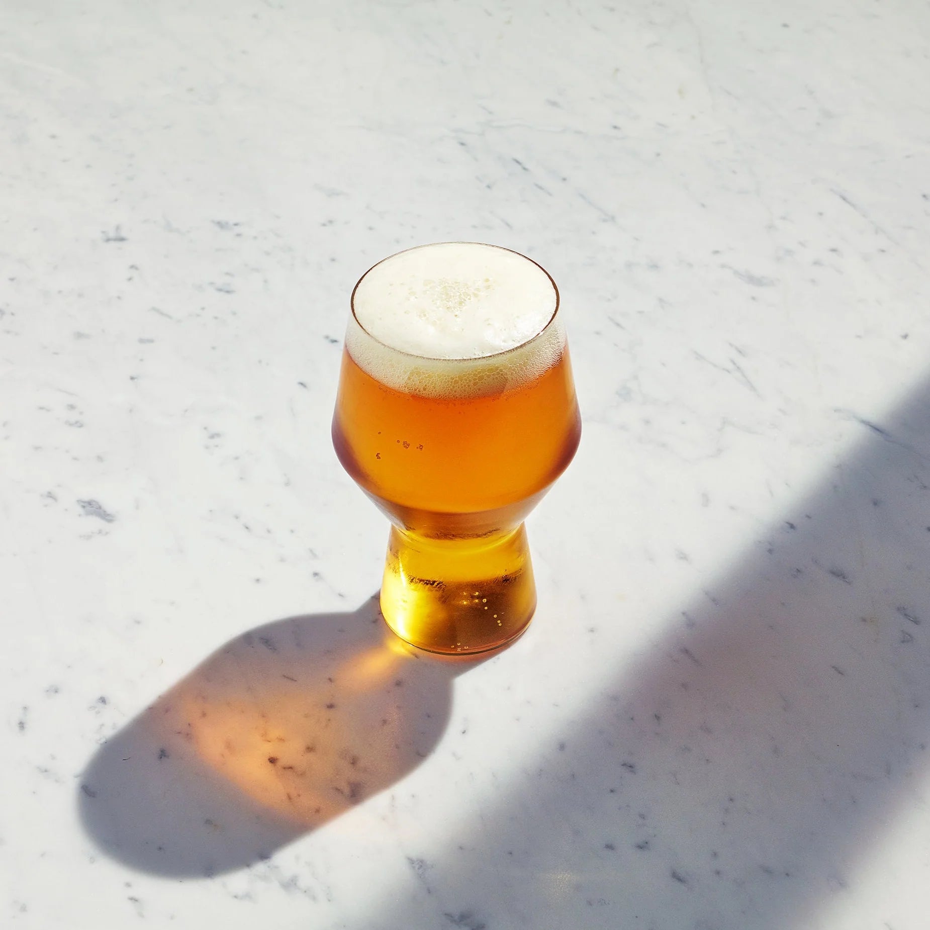 AaronProbyn_JuniperBeerGlass_2.webp