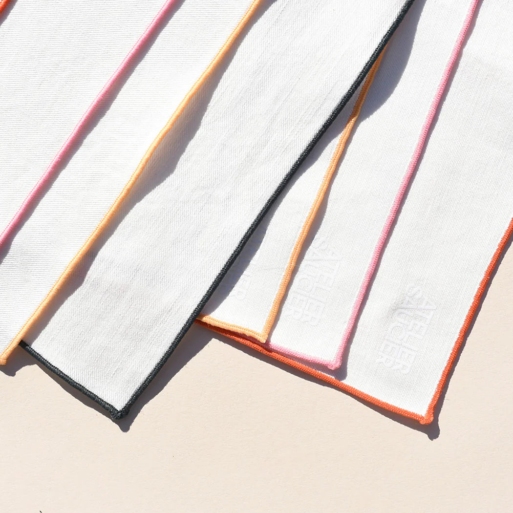 Dinner Napkin Set in Rainbow Twill