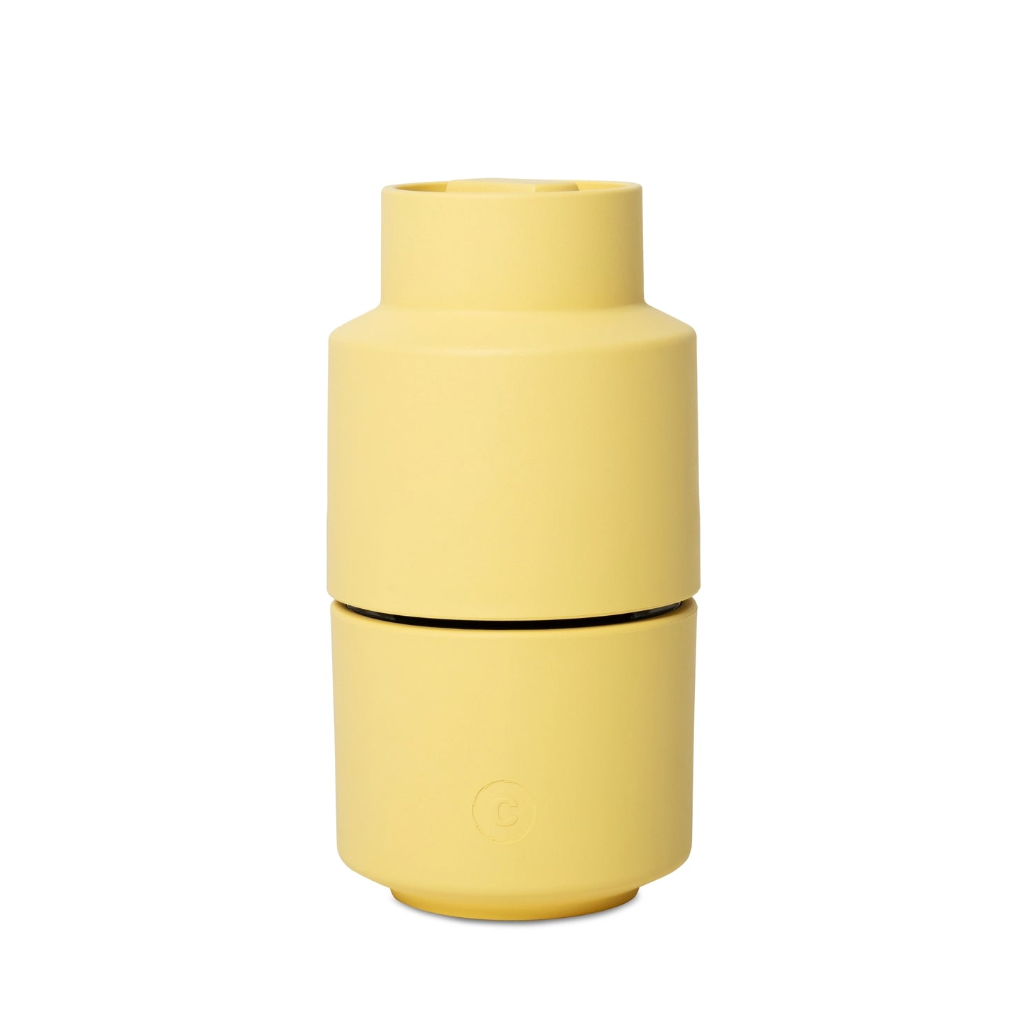 CrushGrind_BillundGrinder_Tumeric_1.webp