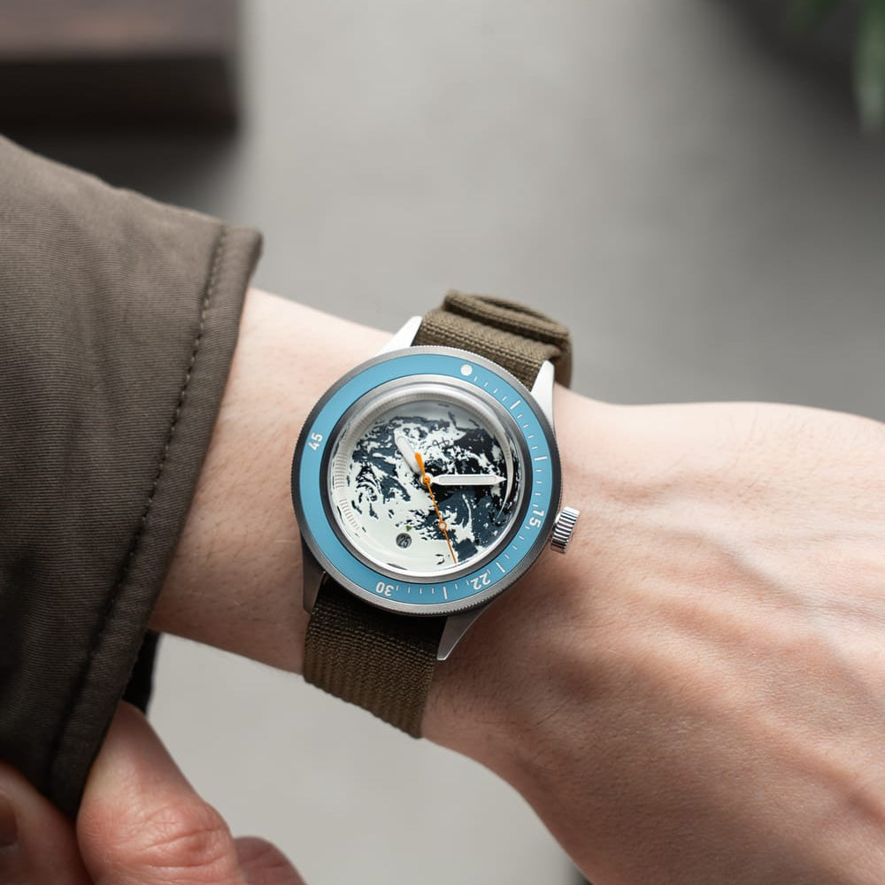 Earthrise WWF Partnership Automatic, editorial lifestyle