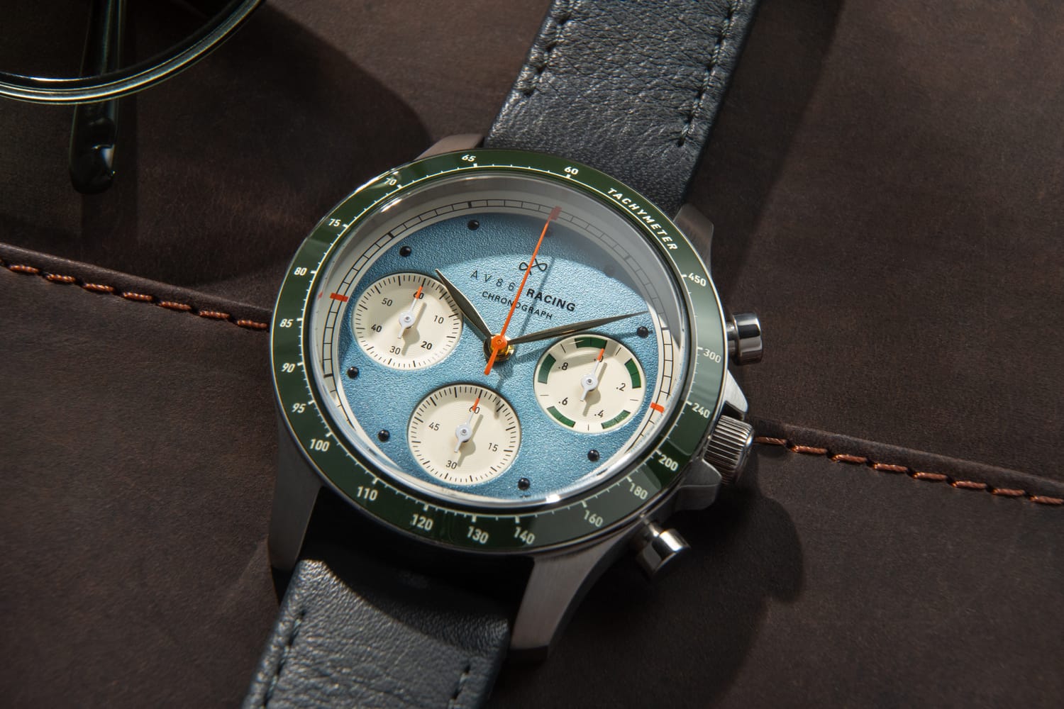 1960 Racing Chronograph Sky Blue and Green, detail