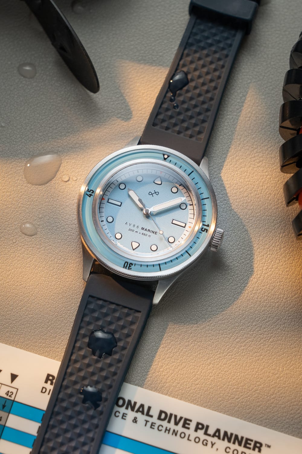 1956 Marine Steel Light Blue, lifestyle detail