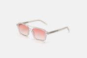 Lunettes 7 in Pearl Sand, three-quarter view