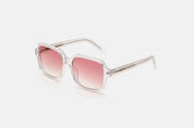 Lunettes 4 in Pearl Sand, three-quarter view
