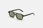 Lunettes 7 in Green, three-quarter view