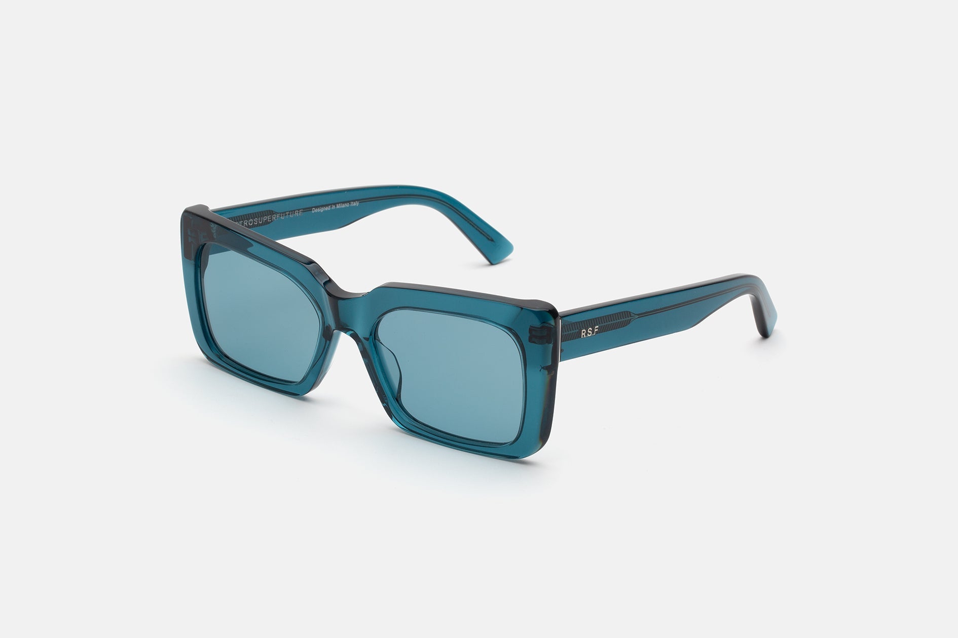 Senta in Teal, three-quarter view