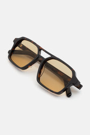 Lunettes 7 in Havana, temple detail with the MM6 numeric signature