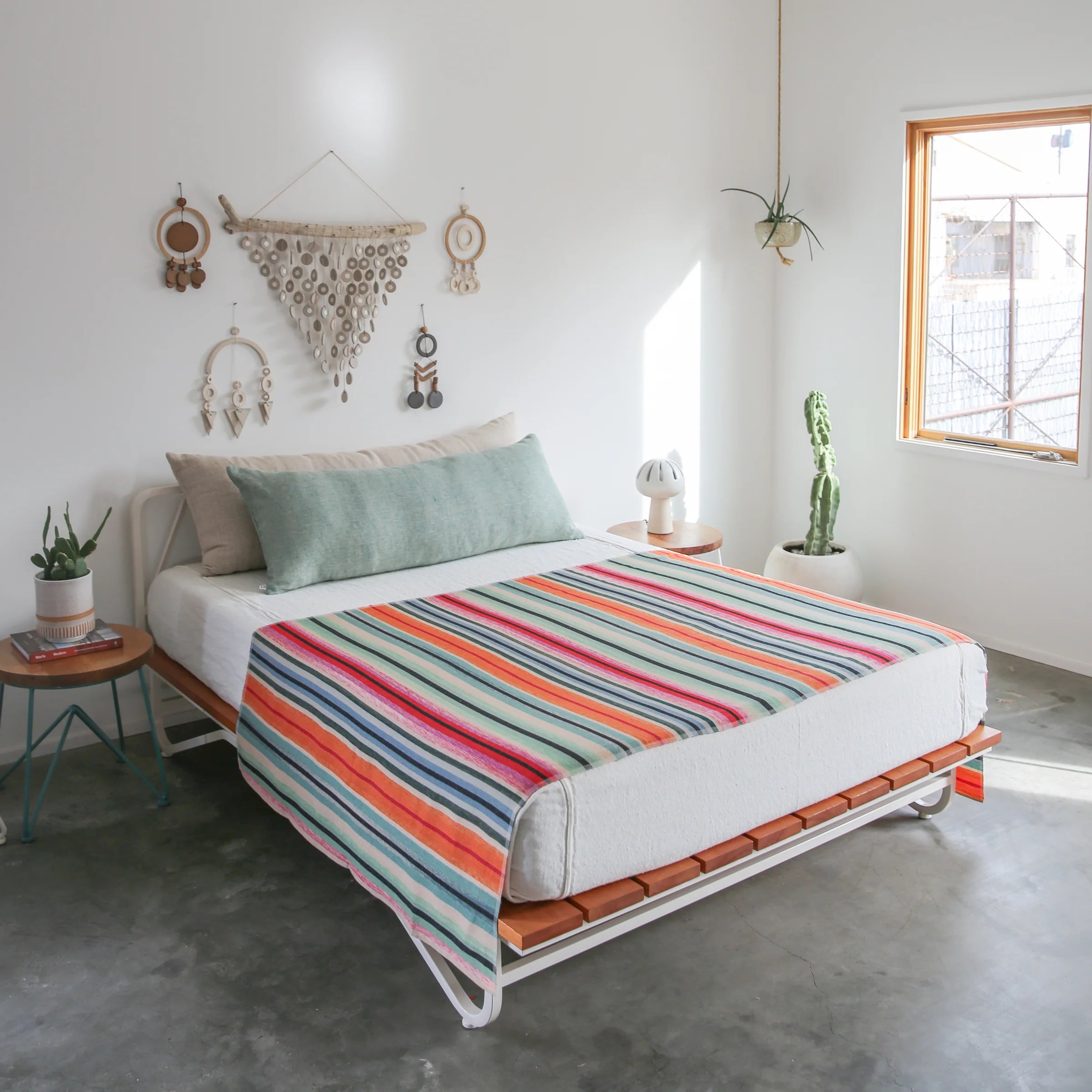 GarzaMarfaDesertBlanket-MintBed.webp
