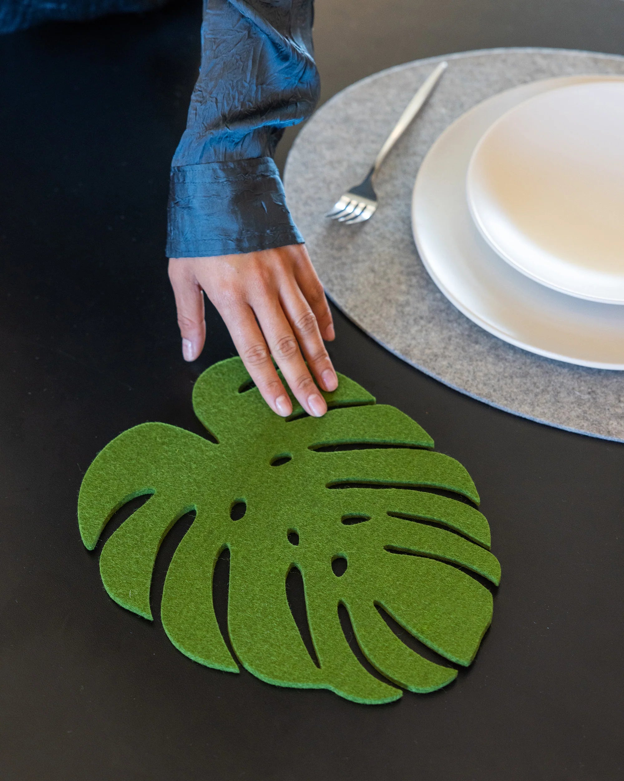 Merino Wool Monstera Leaf Trivet - Large