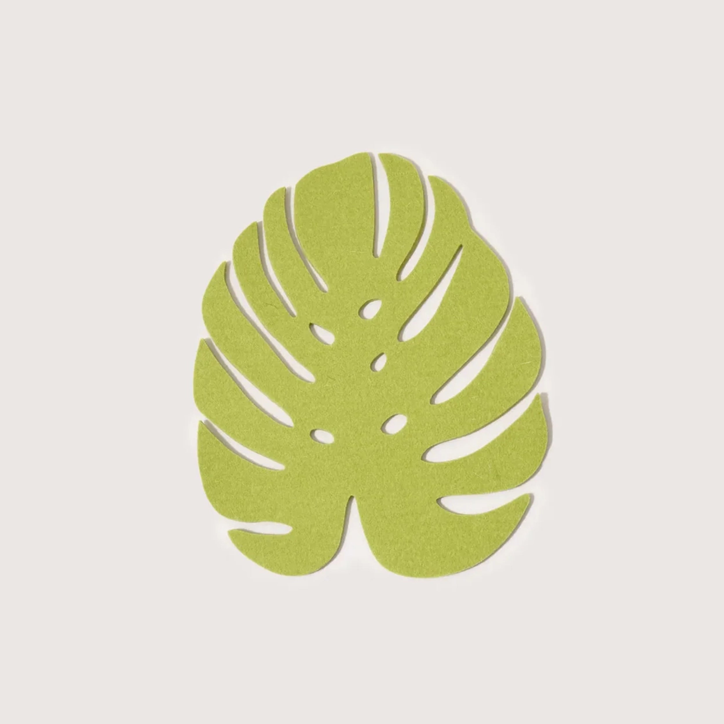 Graf_Lantz_Monstera_Trivet_Medium_Pistachio_1_24c42e63-a512-40e8-854c-7c44097ad08e_2500.webp