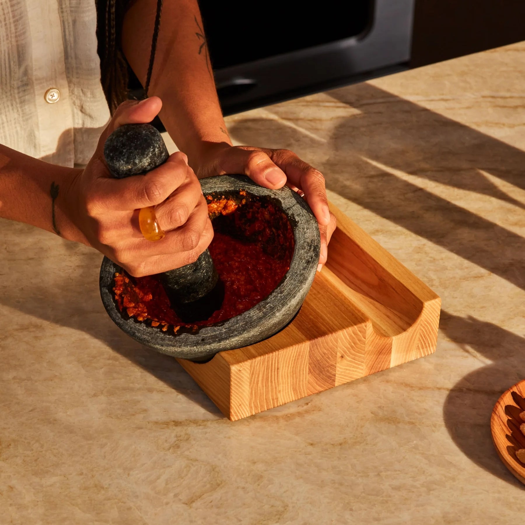 Holcomb_PerchMortarandPestle_2_75fa1f32-5b4f-4824-813e-3535fc4cc4bb.jpg