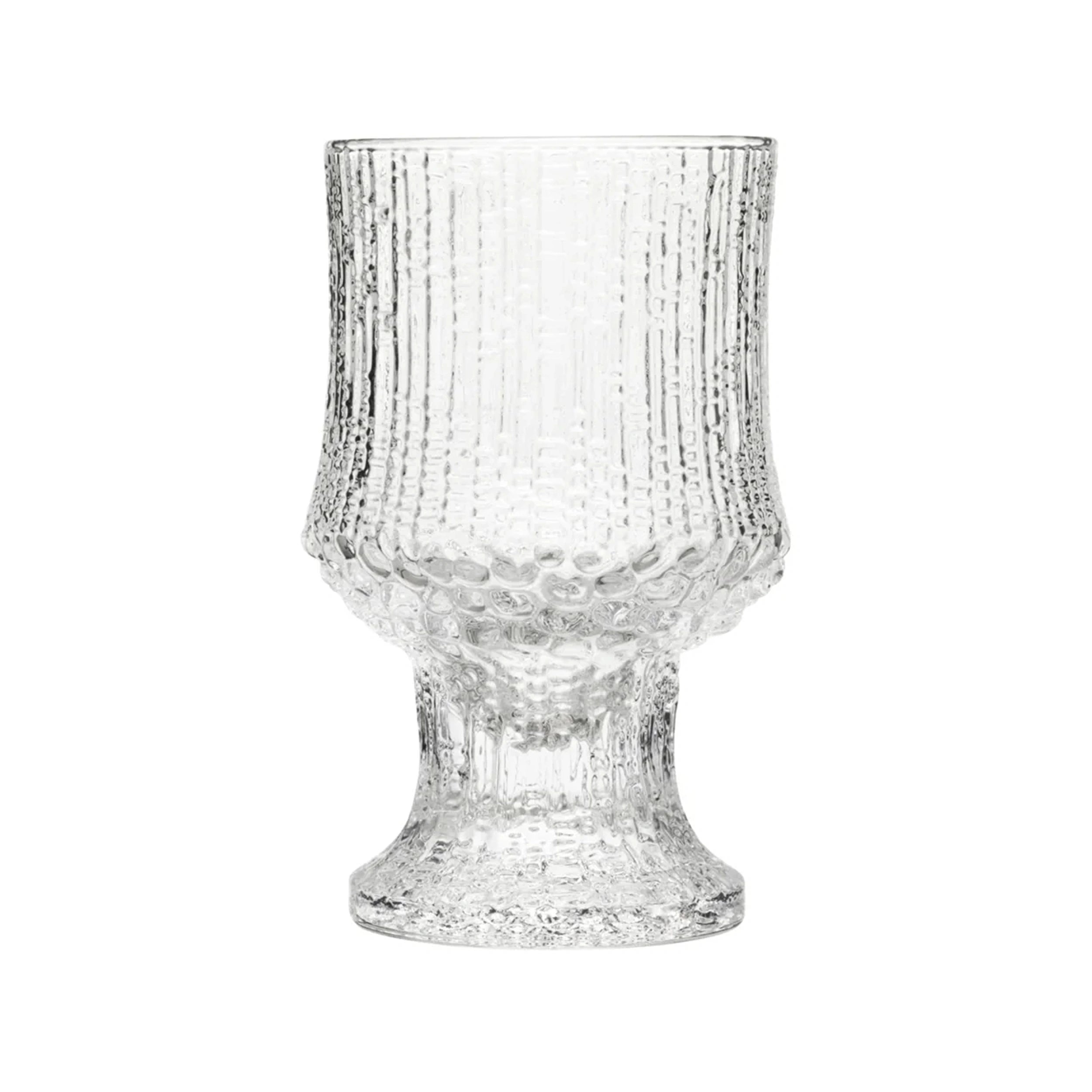Iittala_UltimaThuleRedWine_1_2500.webp