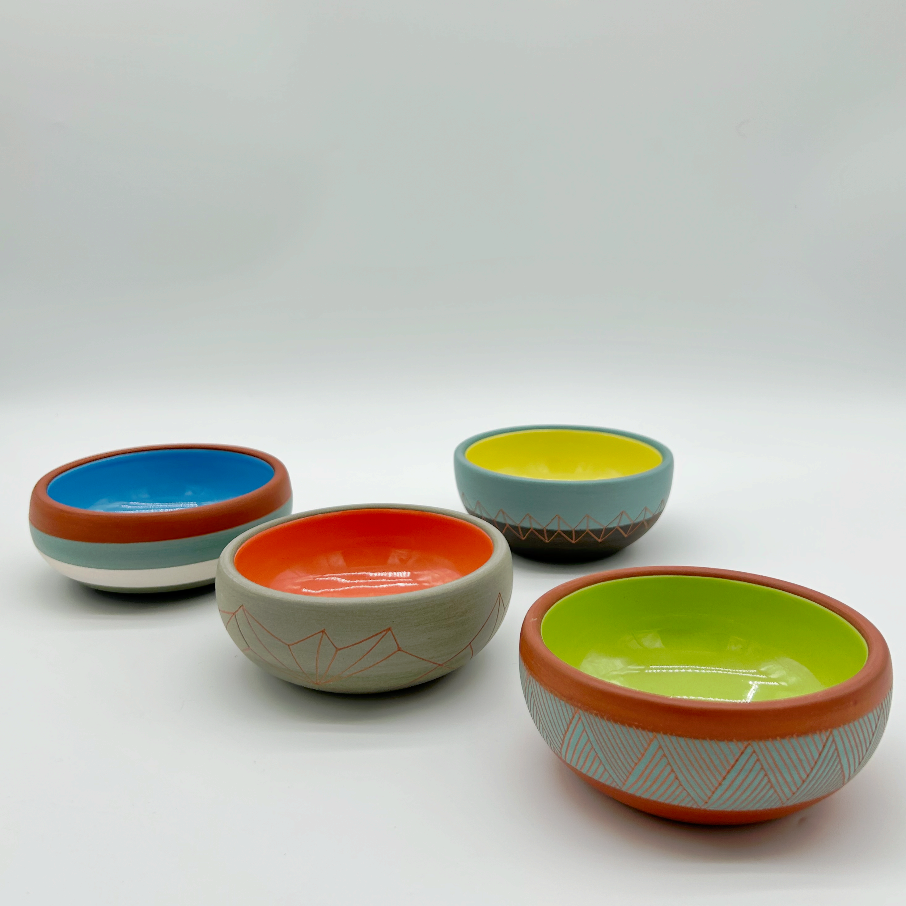 MediumHandcraftedBowls_Variety.png