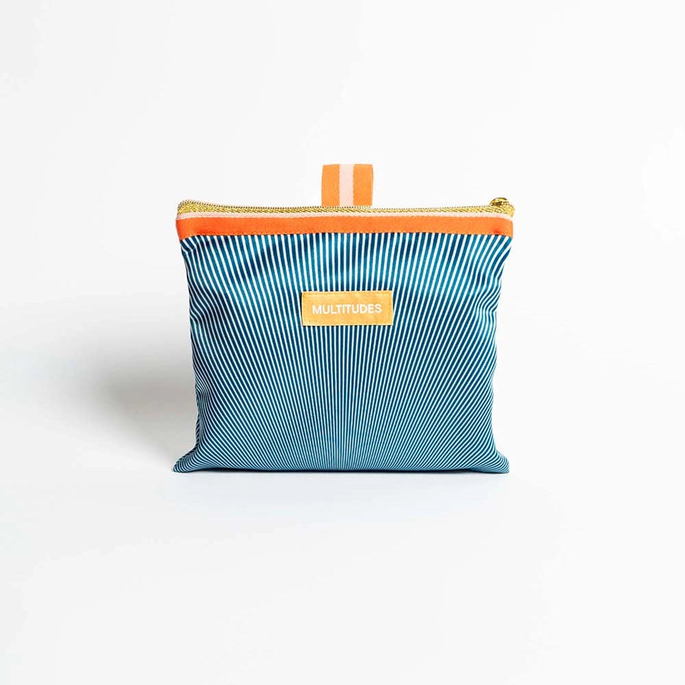 Multitudes_Pouch_-_Anna_Rust_f95c873a-c91e-4624-92ea-e4f878432336.webp