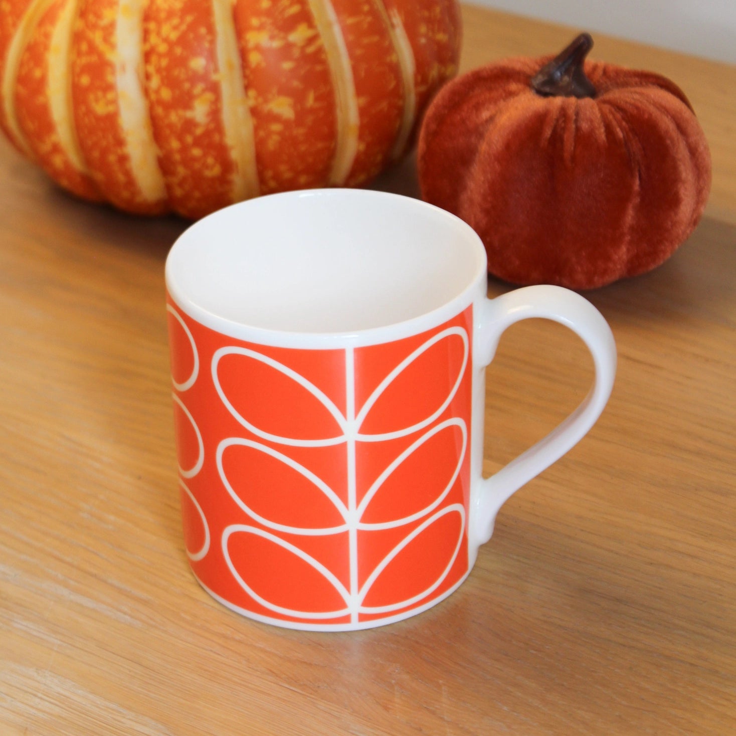 Linear Stem Poppy Mug 350ml