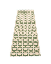 Pappelina TOM rug in Leaf
