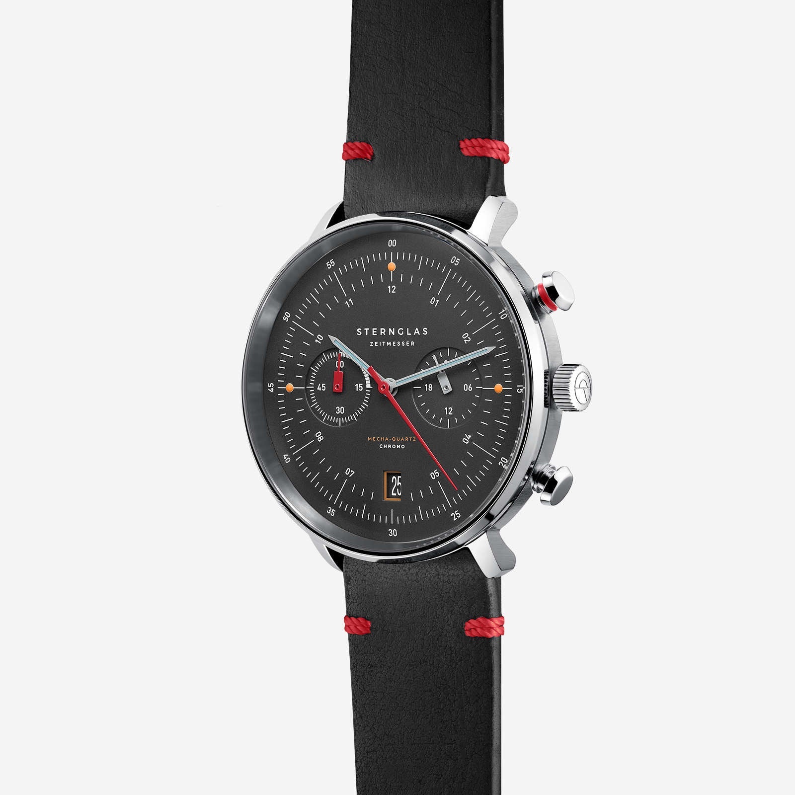 Hamburg Chronograph Edition Neuwerk at a three-quarter angle