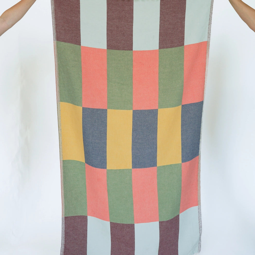 STATETheLabel_FlagTurkishBathTowel_Disco_1.webp