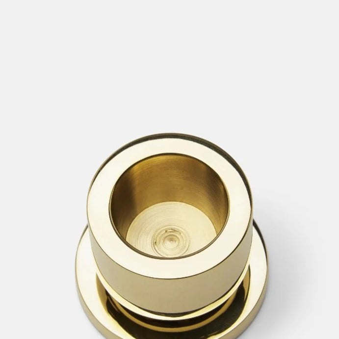 Skultuna_BijouCandleholder_Brass_2.webp