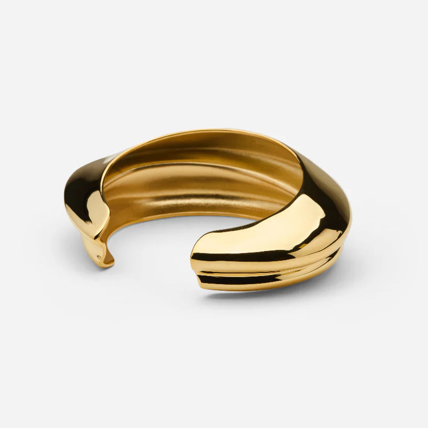 Skultuna_EcumedeMerPetiteBangle_Gold_2.webp