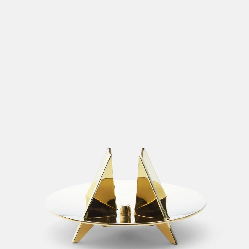 Skultuna_FestivitasCandleholder_1_64e8b3ef-89c2-4ad7-9dca-f4d1529af2ef.jpg