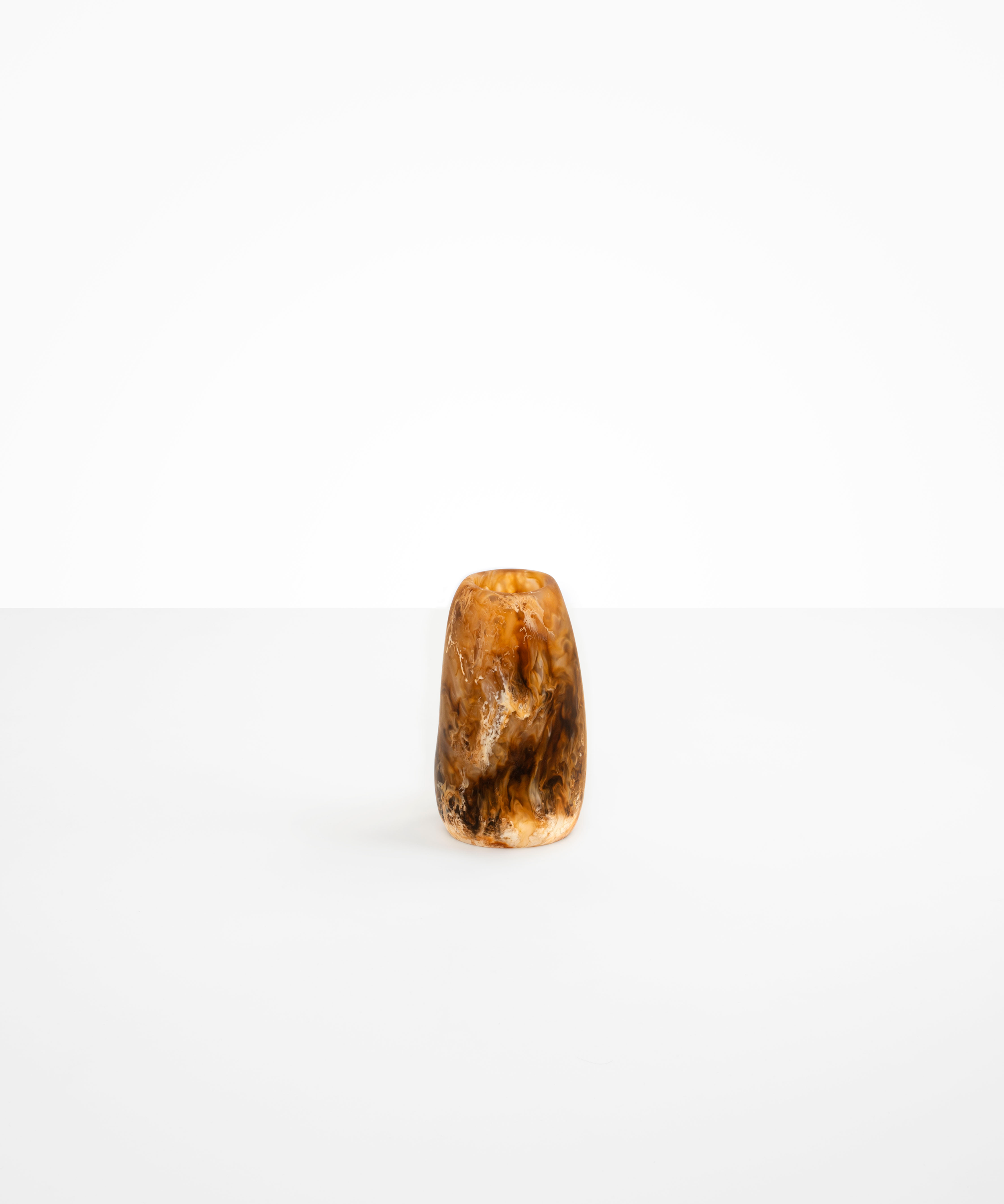 Small Pebble Vase in Light Horn by Dinosaur Designs, hand-cast resin
