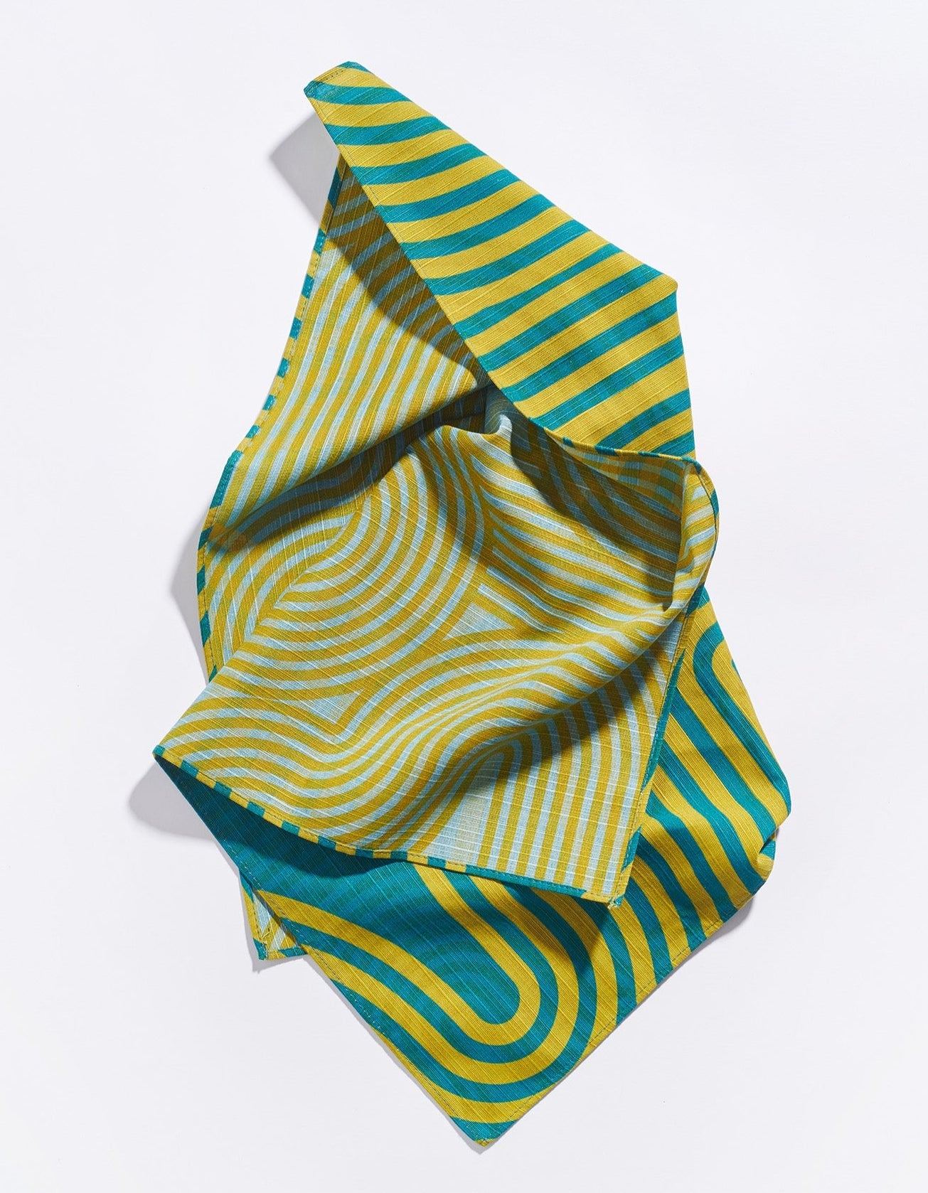 Comb Dinner Napkin in Peridot, folded