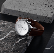 1815 Chronograph White, polished case detail