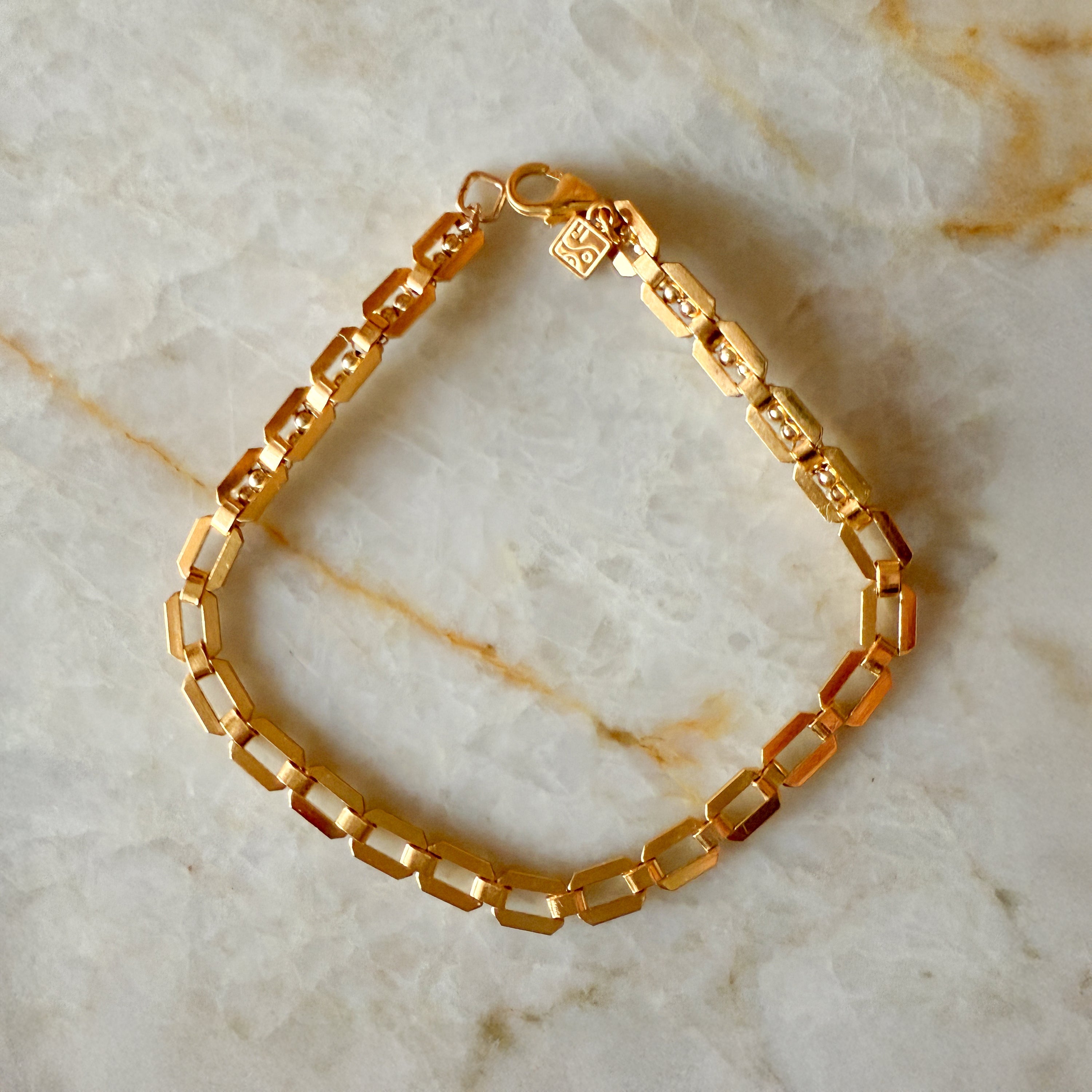 So Niice Bago Bracelet in 14k gold-filled