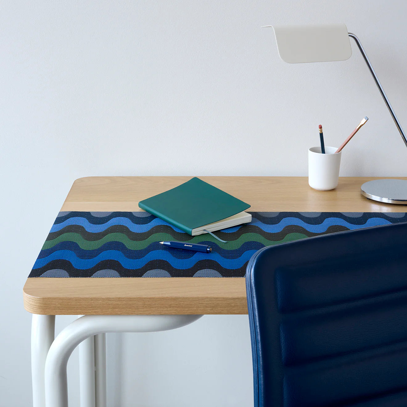 Wiggle Table Runner