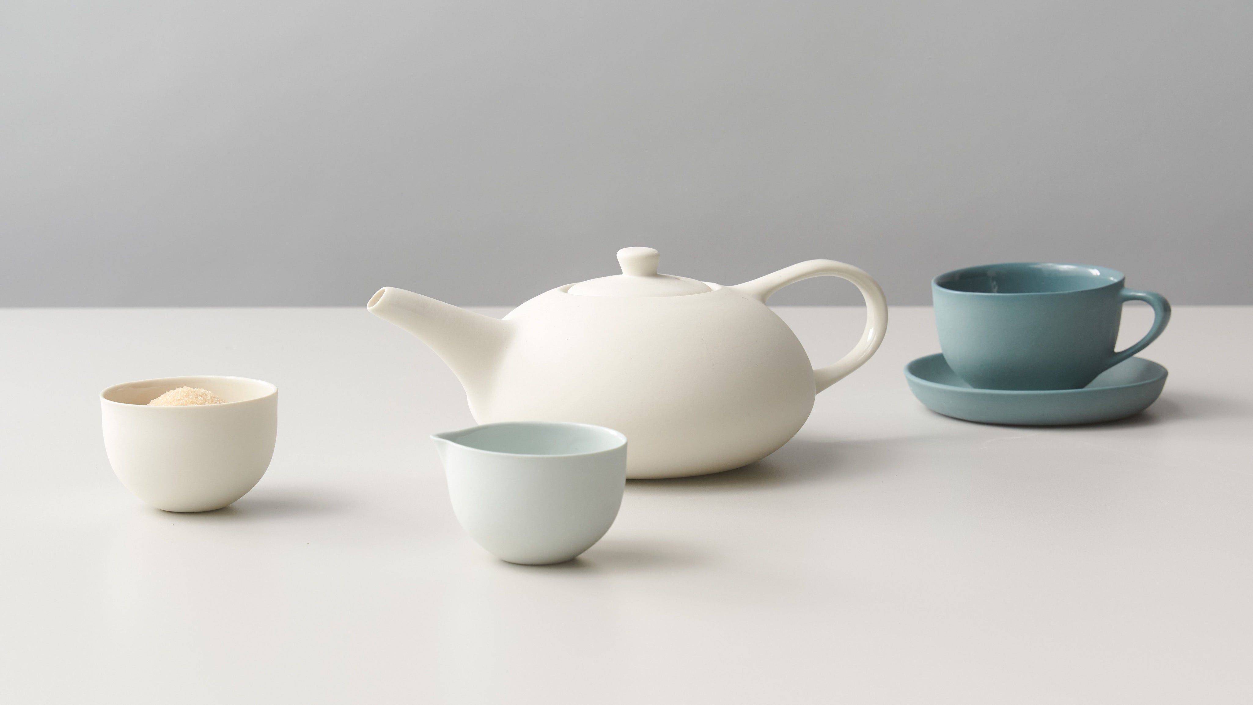 Teapot 4-Cup lifestyle