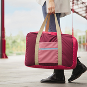 Remember Ida leisure & travel bag carried outdoors