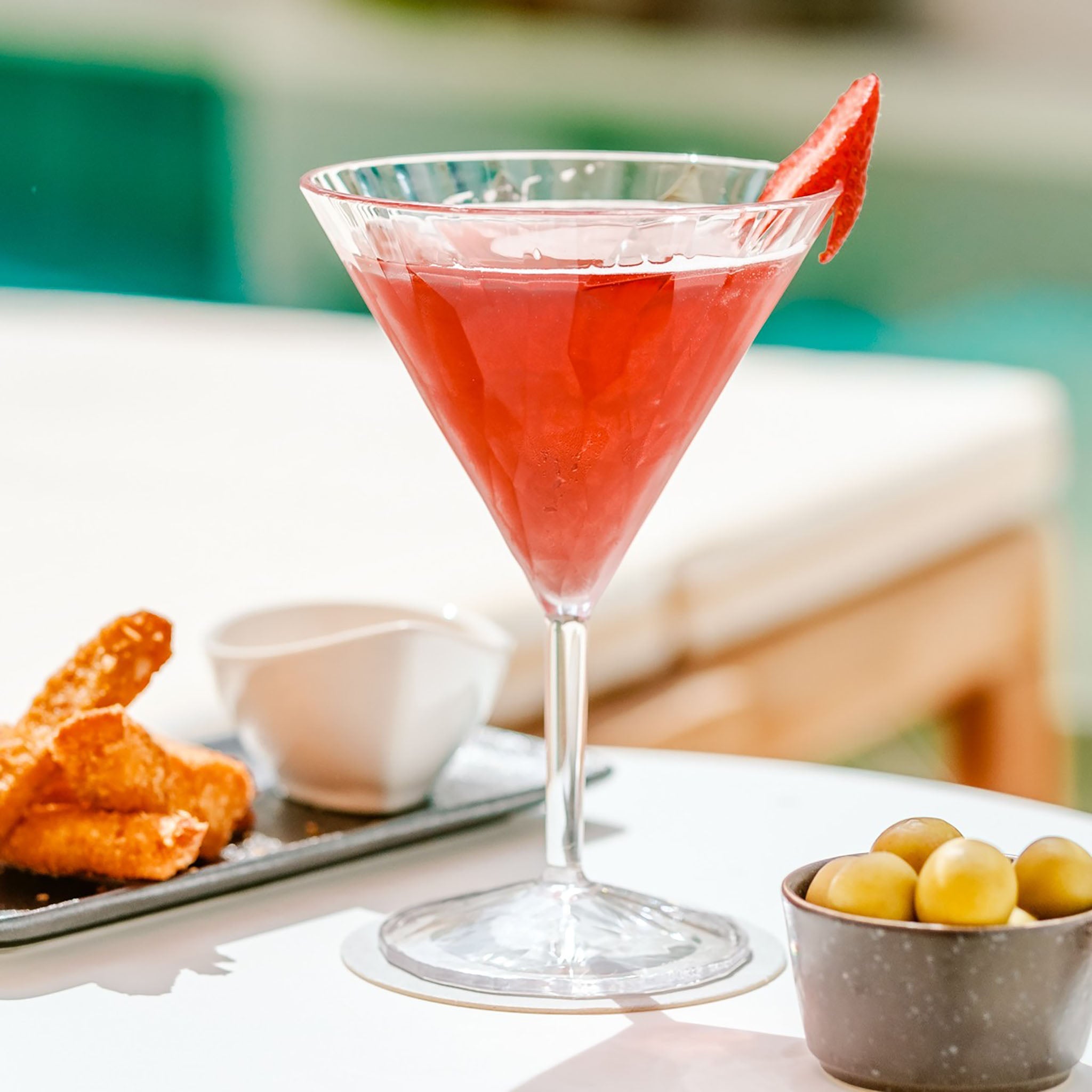 koziol Superglas CLUB No. 12 martini glass, lifestyle