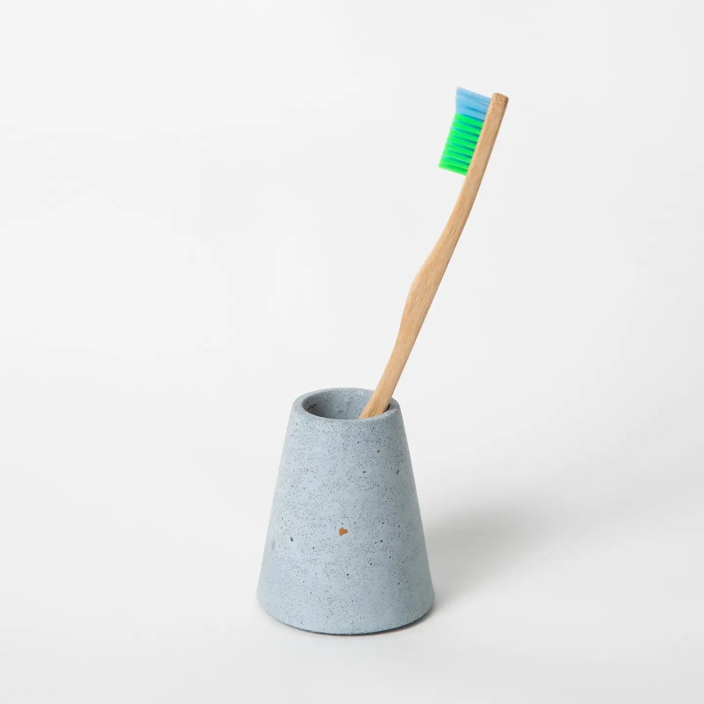 pretti.cool_Terrazzo_Toothbrush_Holder_Light_Blue_1.webp