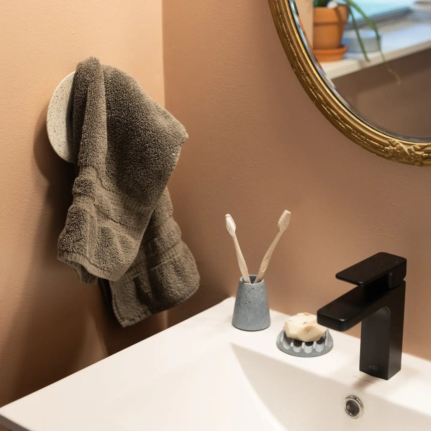 Terrazzo Toothbrush Holder
